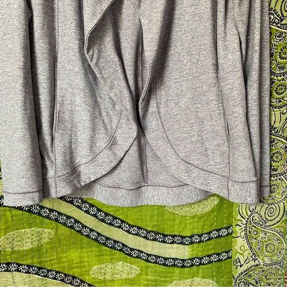 NWOT Lululemon Heathered Graphite Purple Rulu Rally Wrap Light Jacket Size 8 - Picture 10 of 15